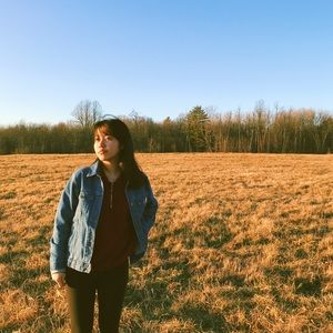 Meet your Posher, Cynthia